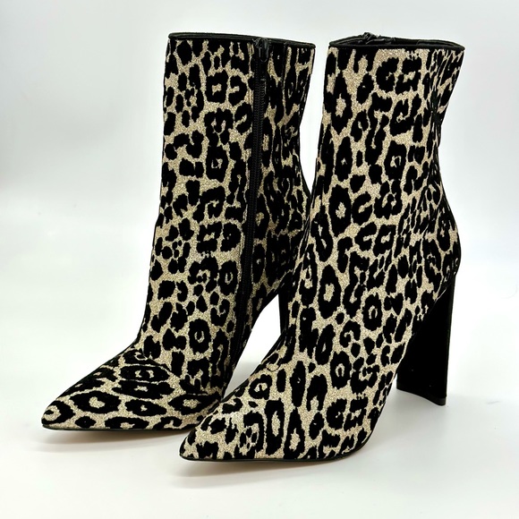 LIKE NEW* ALDO POSTMAWEI WOMEN'S LEOPARD PRINT ANKLE STILETTOS BOOTS - Picture 1 of 4